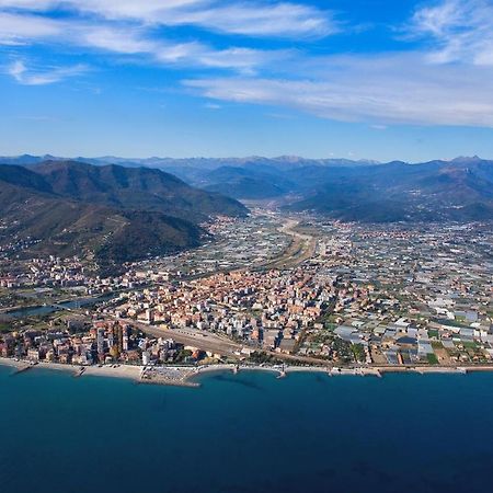 Appartamento Casa al Mare di Vadino Albenga Esterno foto